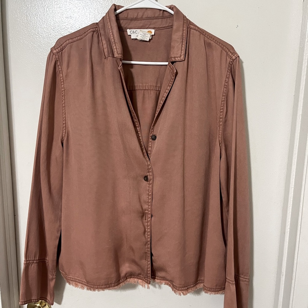 Pale pink button up